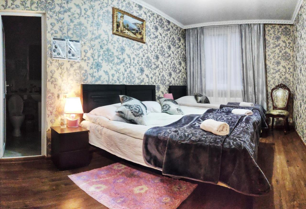 Sophia's GuestHouse Kazbegi Eksteriør billede